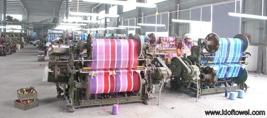 KLOF weaving workshop
